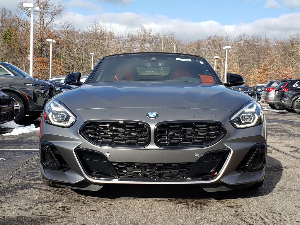 New 2026 BMW Z4 M40i w/ Premium Package image 2