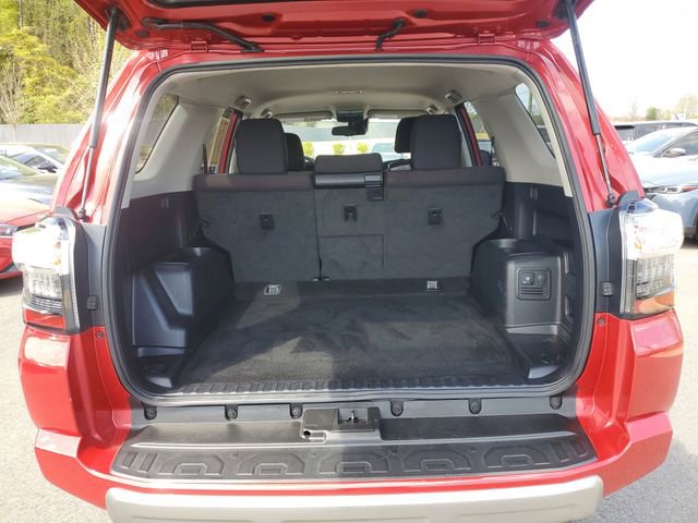 Used 2022 Toyota 4Runner TRD Off-Road AWD/4WD image 8