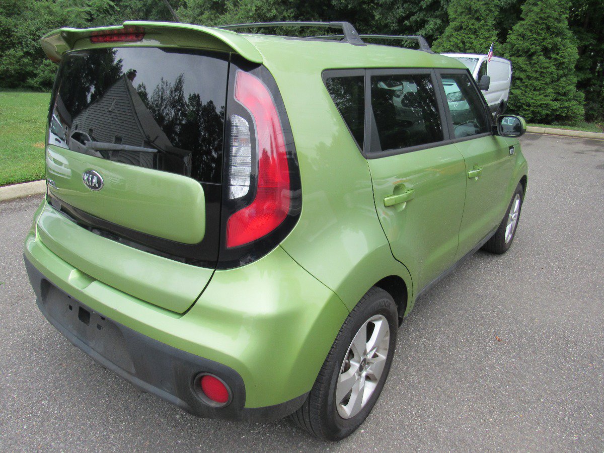 Used 2017 Kia Soul FWD image 6