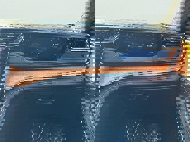 Used 2023 Jeep Grand Cherokee Summit image 18