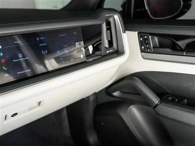New 2026 Porsche Cayenne S AWD/4WD image 31