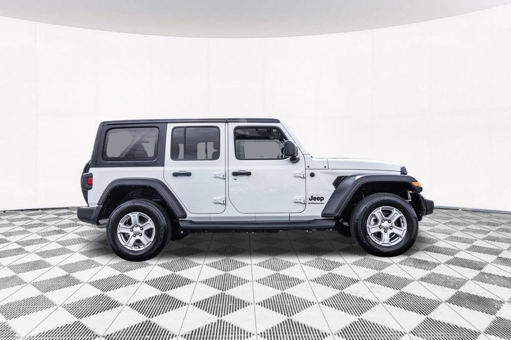 Used 2023 Jeep Wrangler Unlimited Sport AWD/4WD image 11