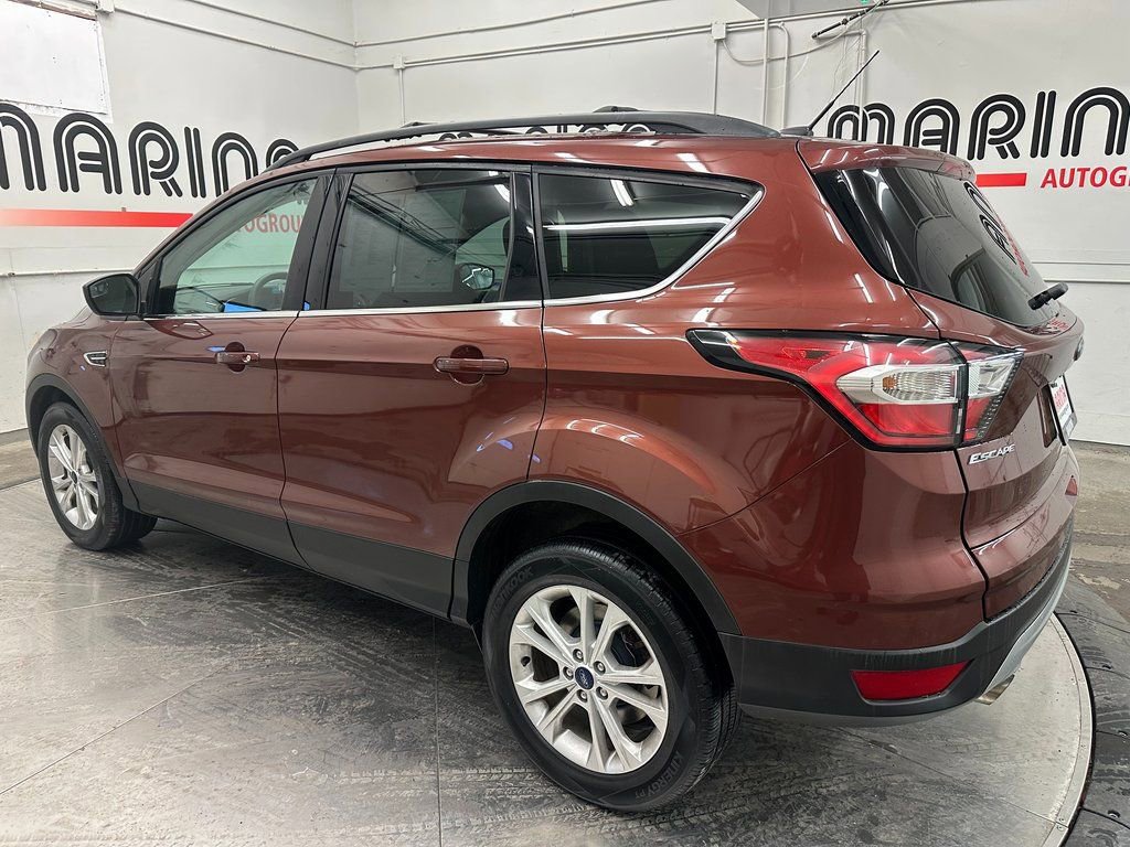 Used 2018 Ford Escape SE image 13