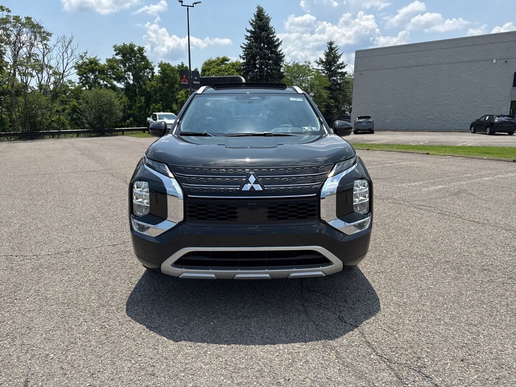 New 2025 Mitsubishi Outlander SEL image 16