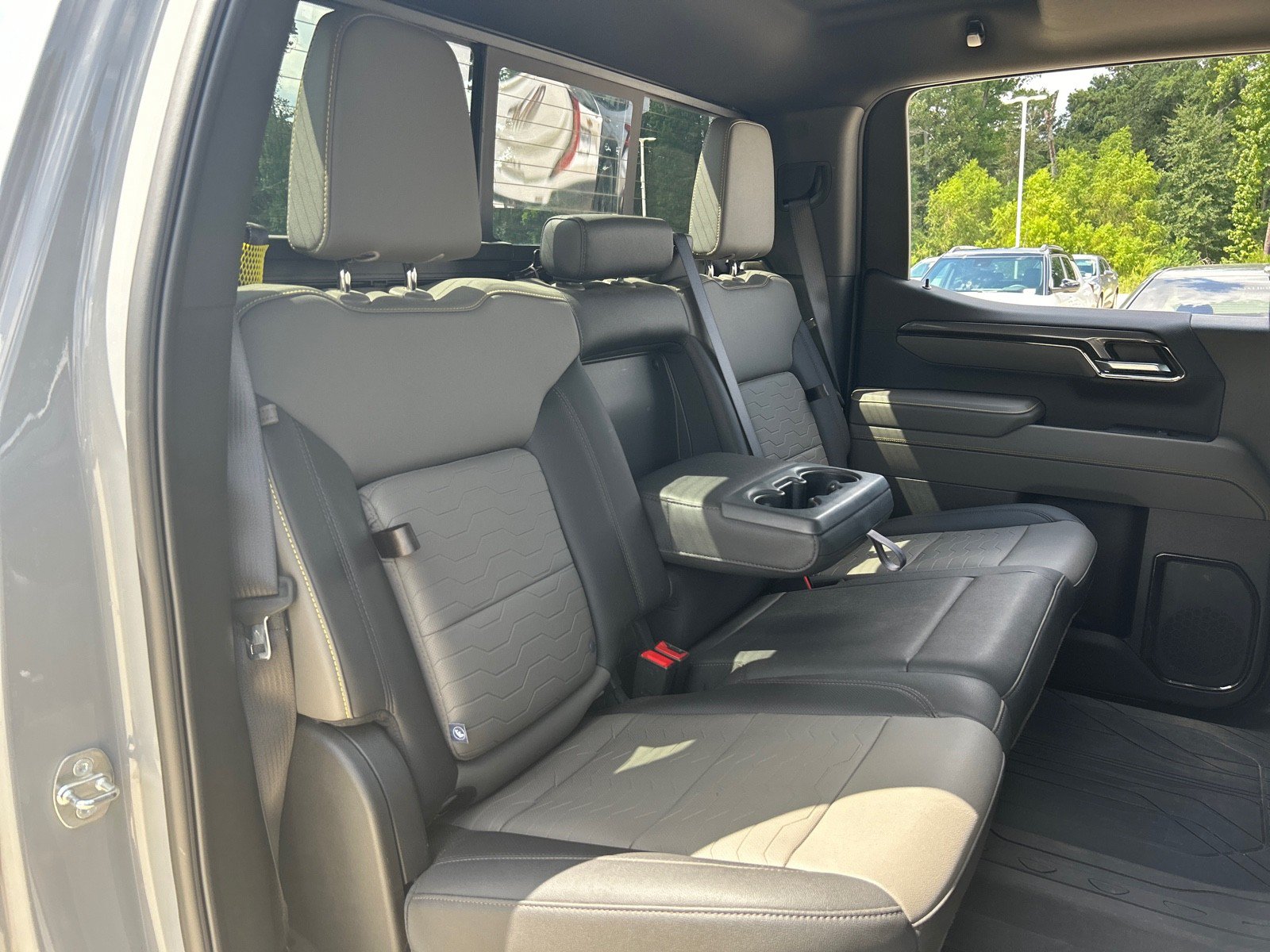 Used 2024 Chevrolet Silverado 1500 ZR2 w/ Technology Package AWD/4WD image 20