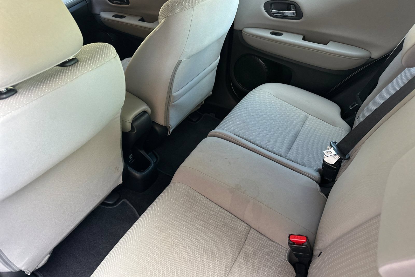 Used 2017 Honda HR-V LX image 12