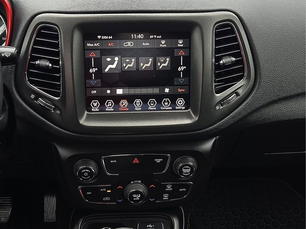 Used 2019 Jeep Compass Trailhawk image 12
