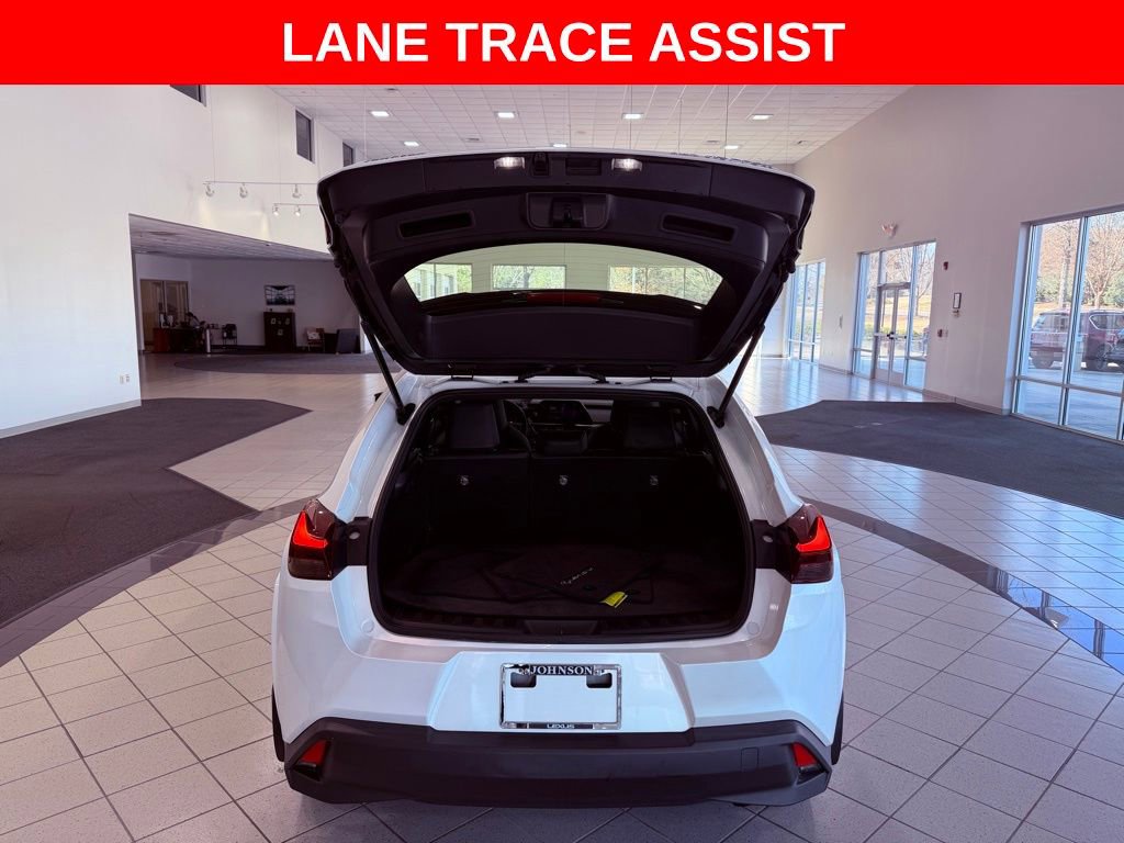 Used 2024 Lexus UX 250h AWD w/ Premium Package image 7