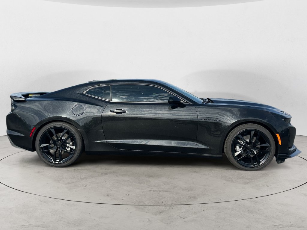 Certified 2024 Chevrolet Camaro LT RWD image 4