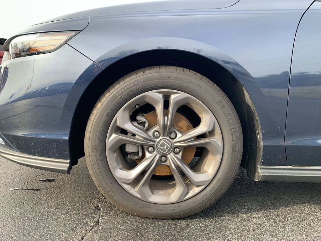 Used 2024 Honda Accord EX image 19
