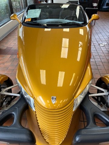 Used 2002 Chrysler Prowler RWD image 6