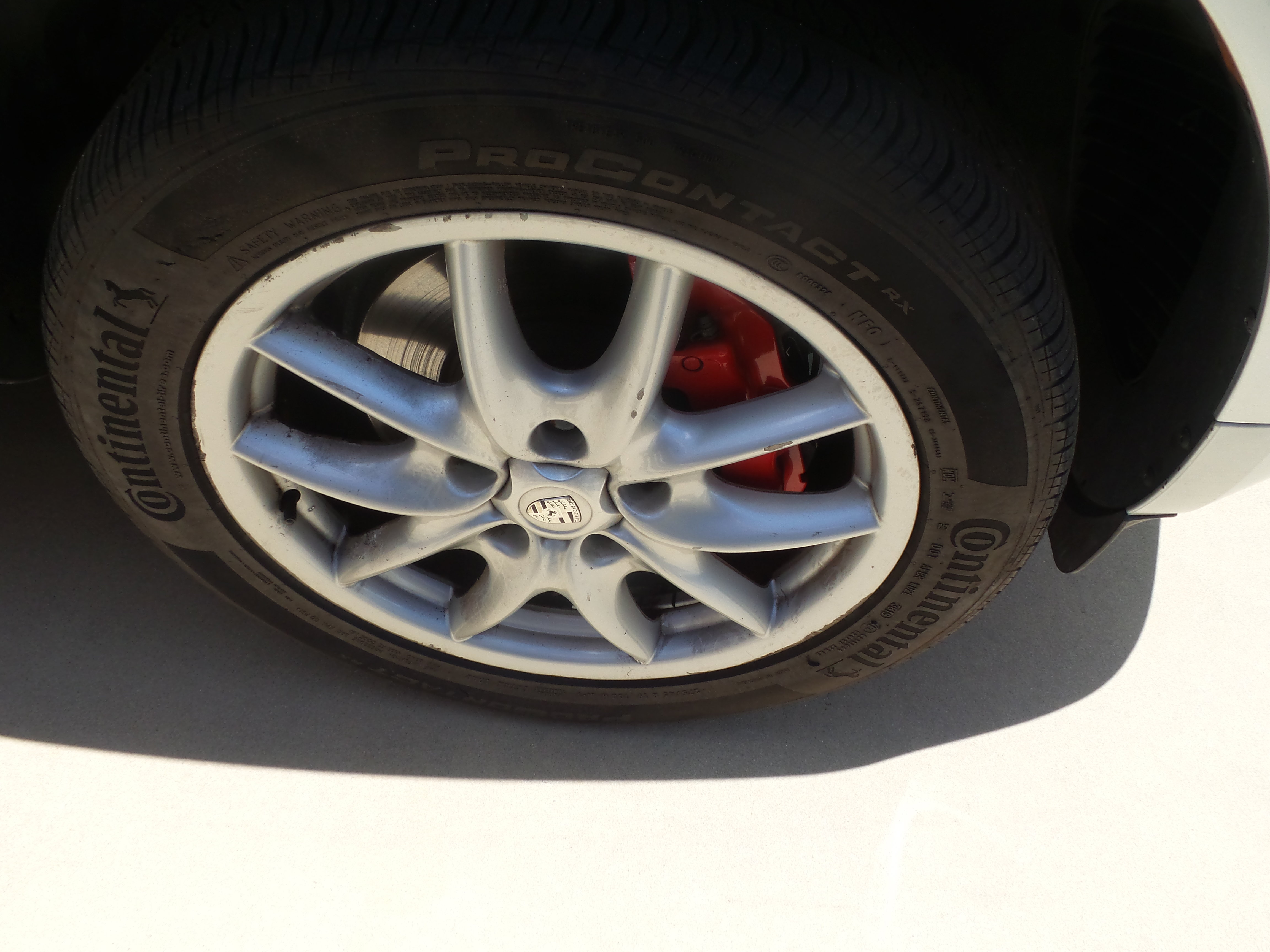 Used 2004 Porsche Cayenne Turbo AWD/4WD image 8