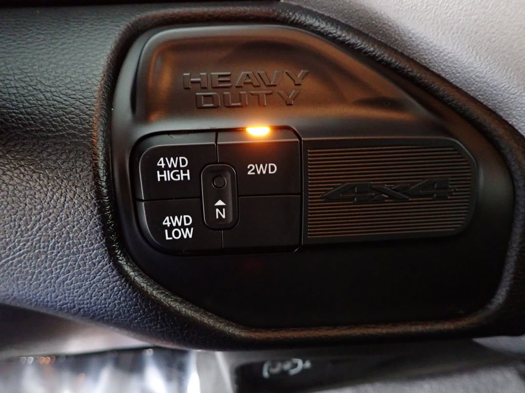 Used 2024 RAM 2500 Big Horn image 31