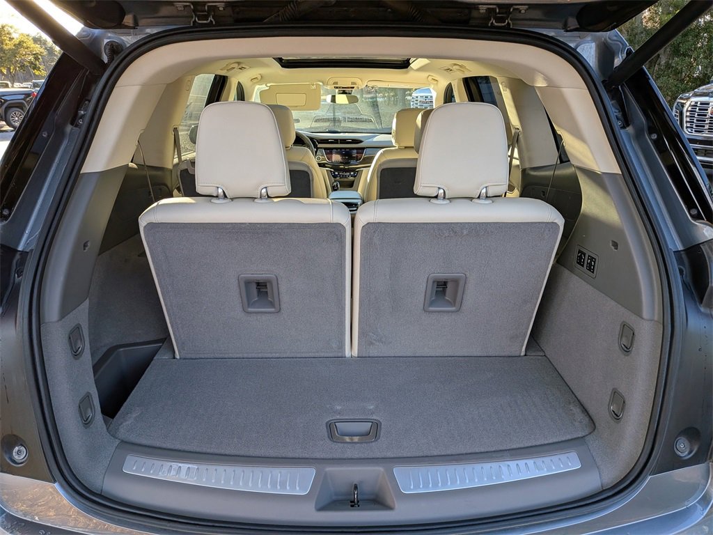 Used 2020 Cadillac XT6 Premium Luxury image 15