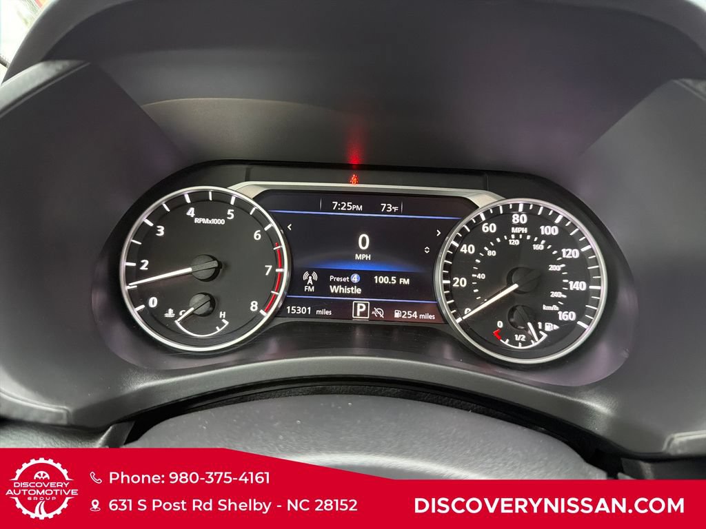 Certified 2025 Nissan Sentra SR w/ SR Premium Package FWD image 31