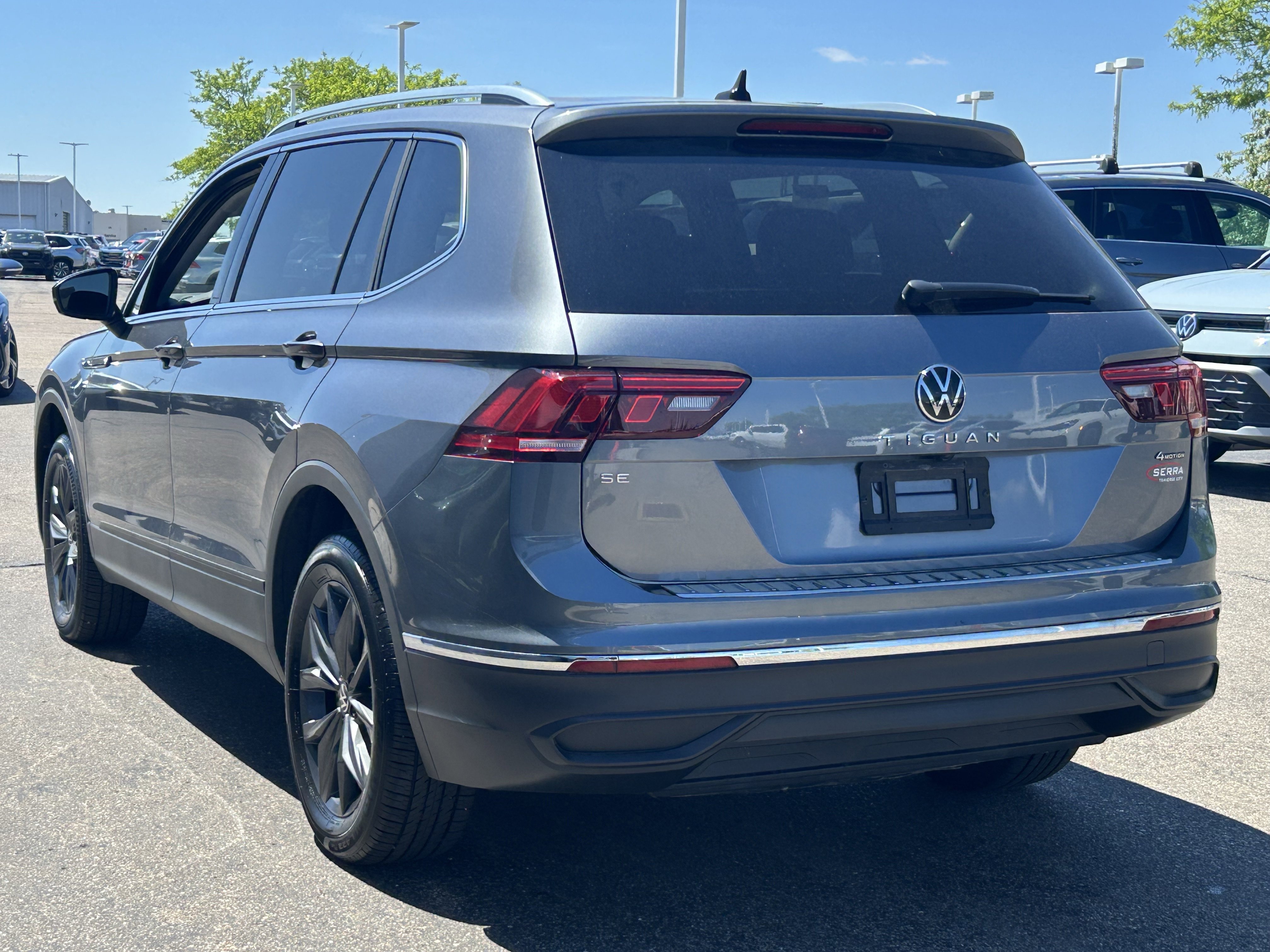 Certified 2023 Volkswagen Tiguan SE AWD/4WD image 5