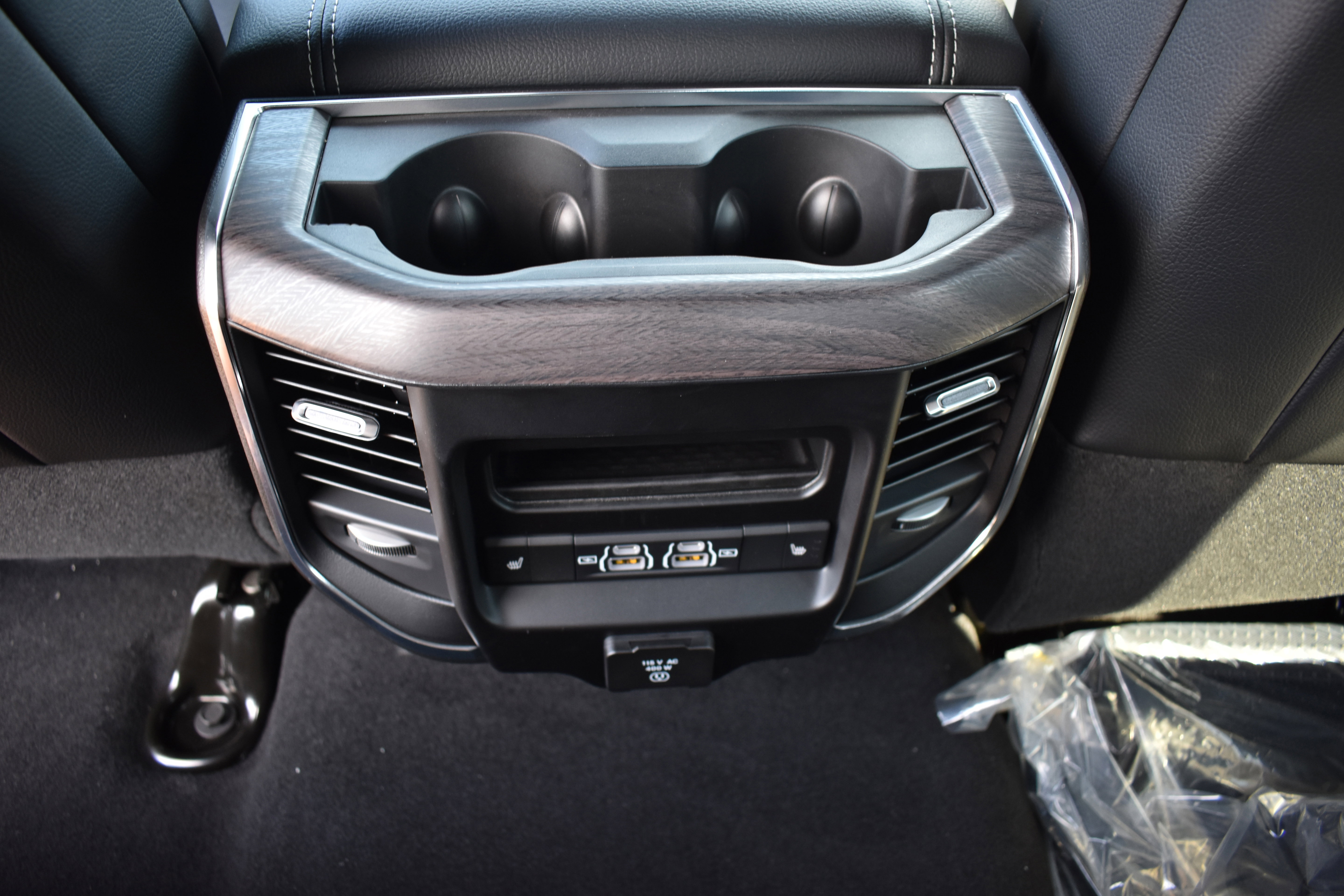 New 2026 RAM 2500 Laramie image 28