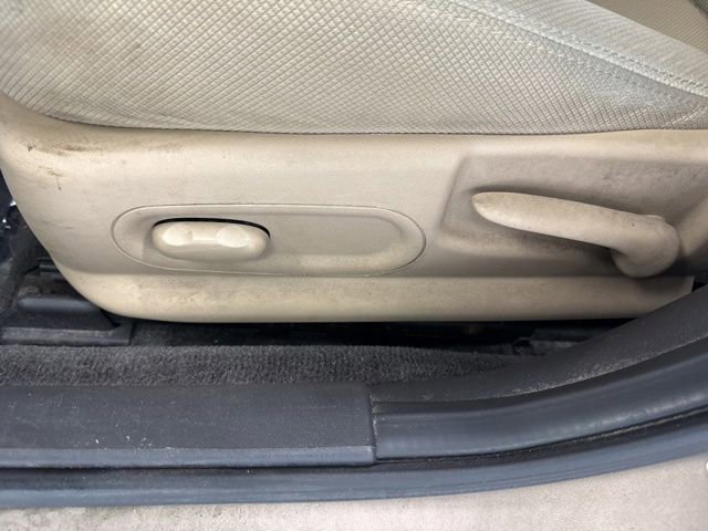 Used 2007 Pontiac Grand Prix FWD image 17