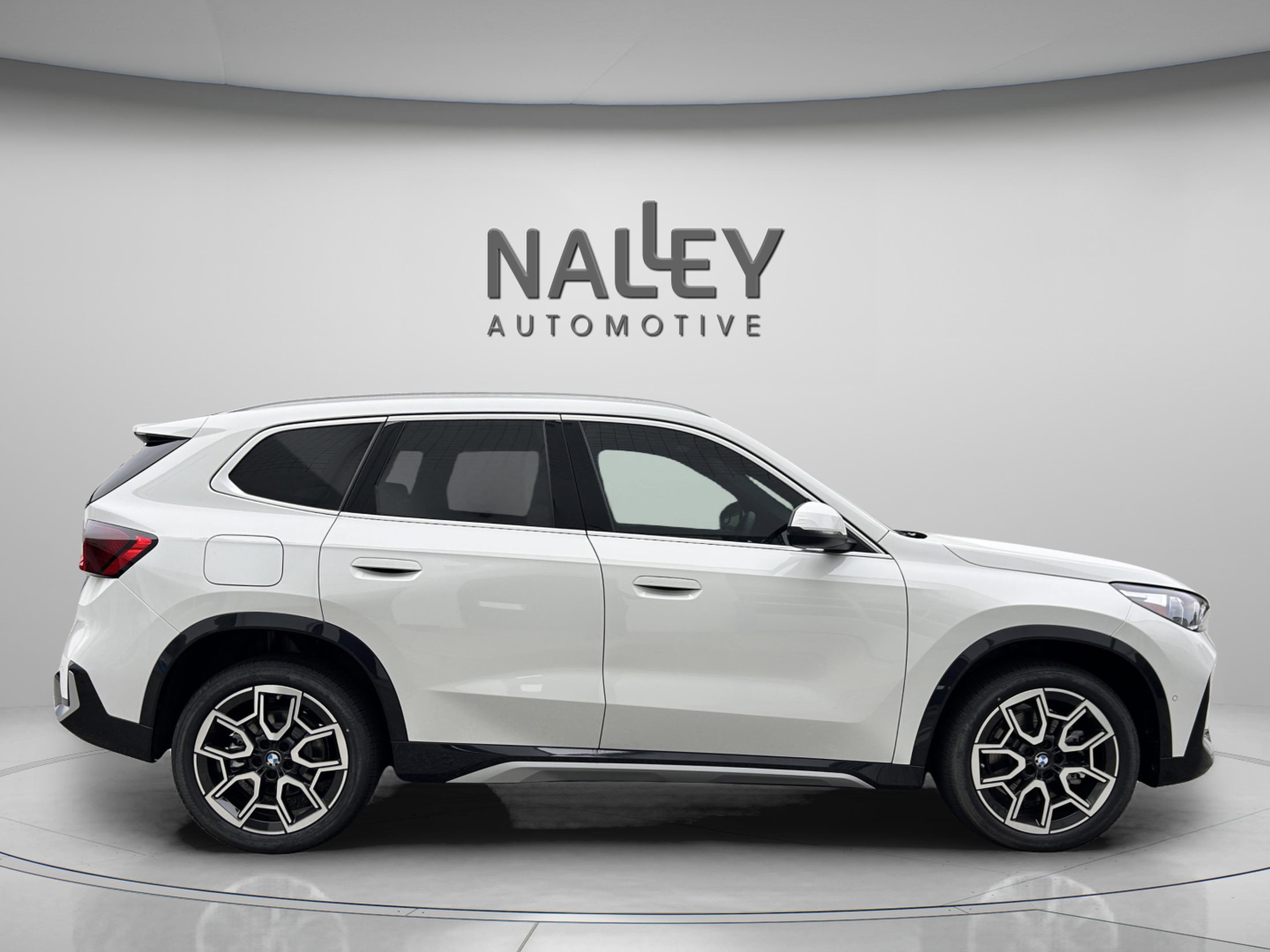 Used 2026 BMW X1 xDrive28i w/ Convenience Package image 5