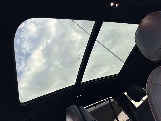 Used 2025 Lincoln Aviator Black Label w/ Jet Appearance Package image 21