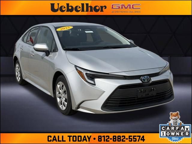 Used 2025 Toyota Corolla LE image 1
