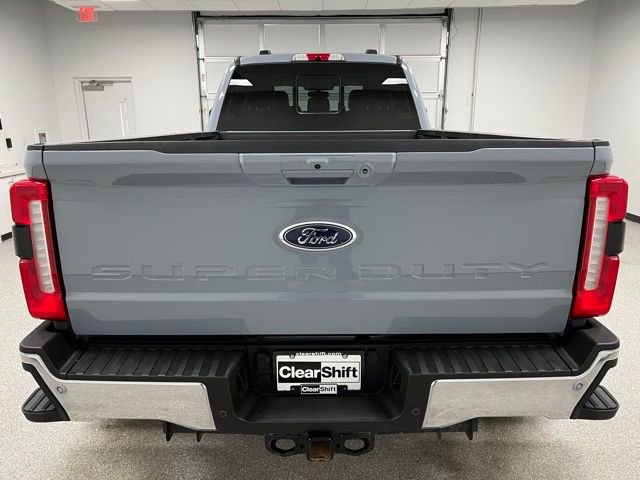Used 2024 Ford F350 Lariat image 9