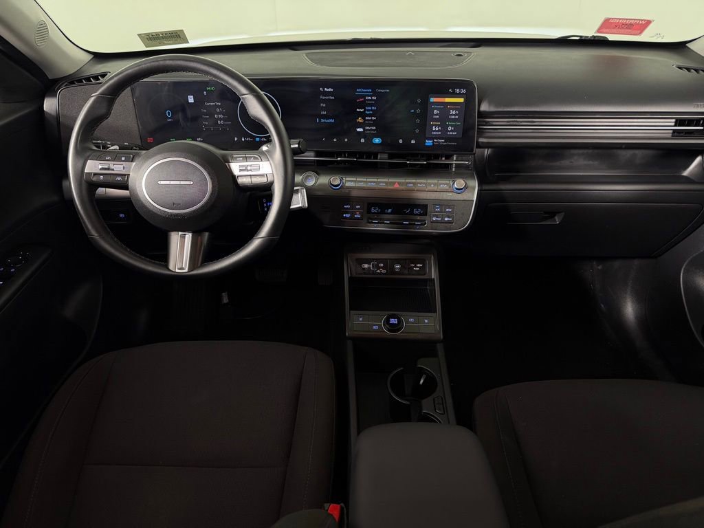 Used 2024 Hyundai Kona SEL image 13