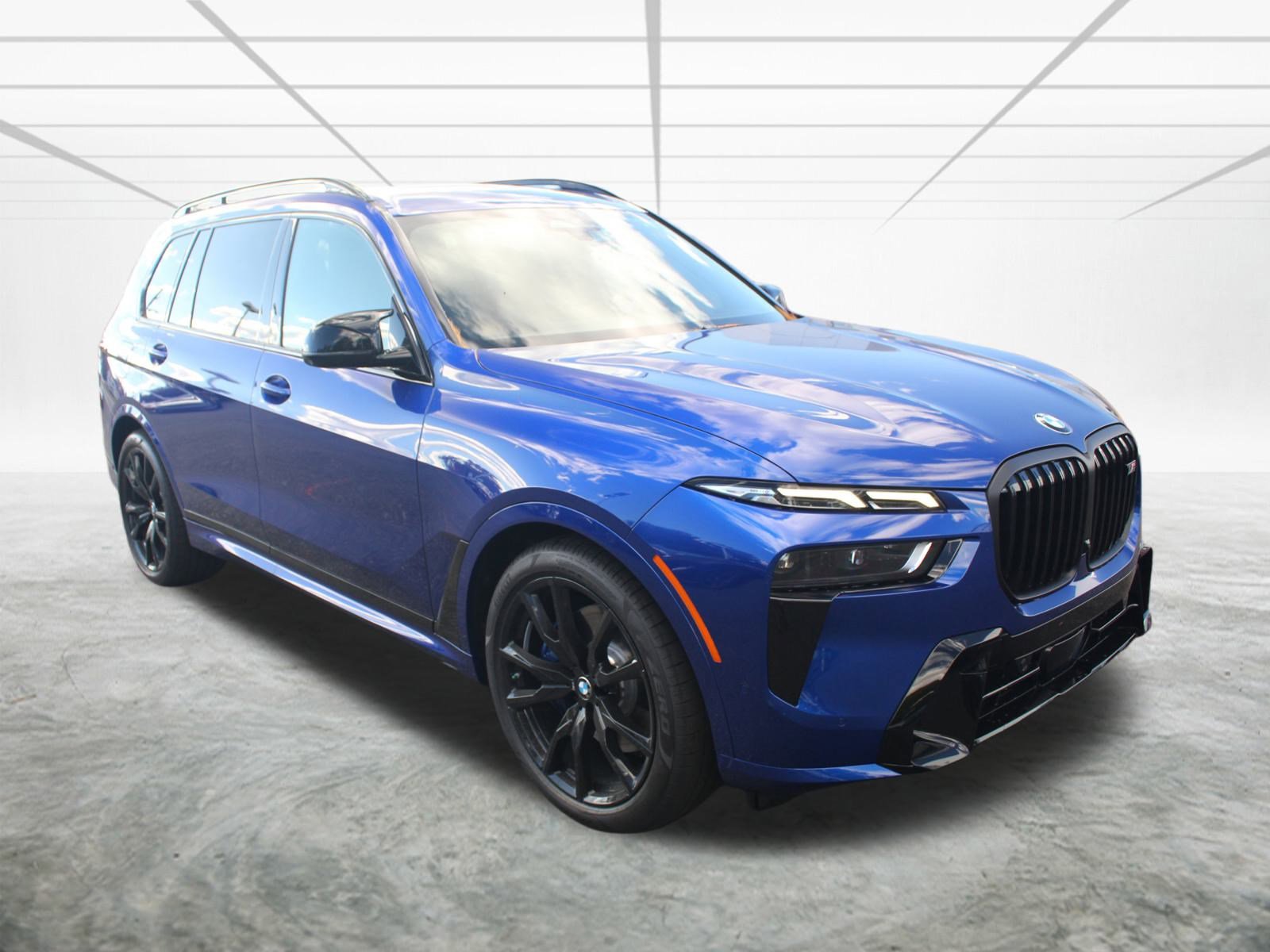 New 2026 BMW X7 M60i