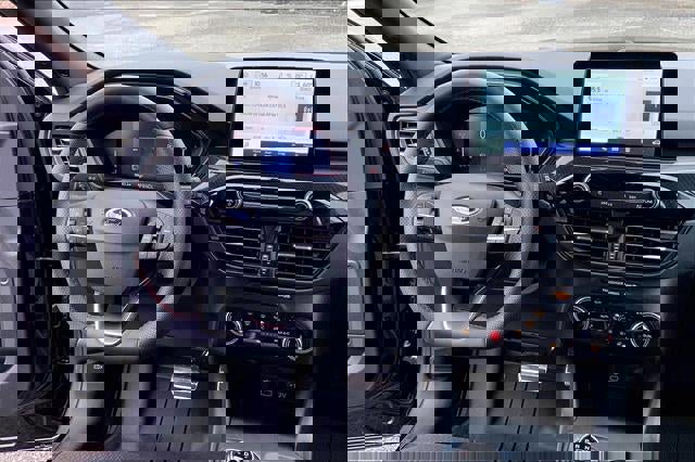 Used 2024 Ford Escape ST-Line w/ Equipment Group 301A image 12