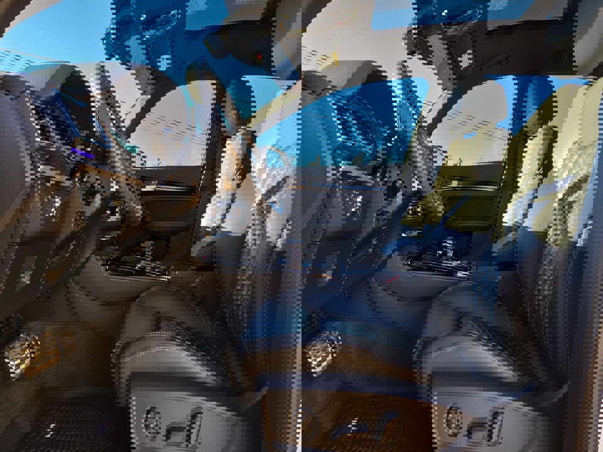 Used 2024 Audi SQ5 Prestige image 16