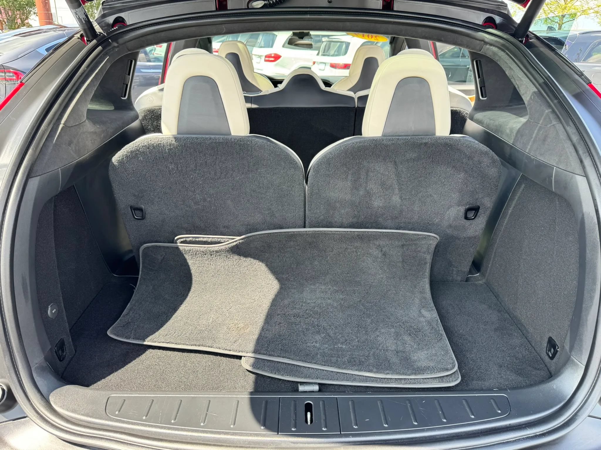 Used 2019 Tesla Model X Performance AWD/4WD image 27