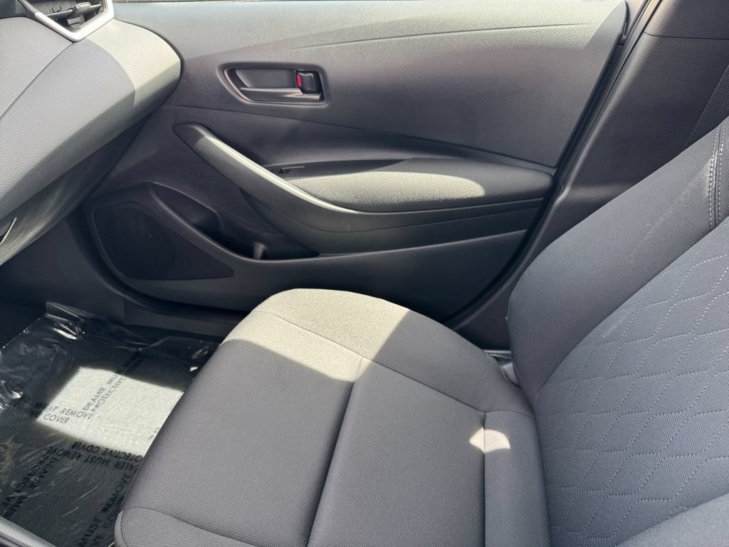 Certified 2025 Toyota Corolla LE FWD image 30