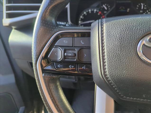 Used 2022 Toyota Tundra SR5 w/ SR5 Convenience Package image 13