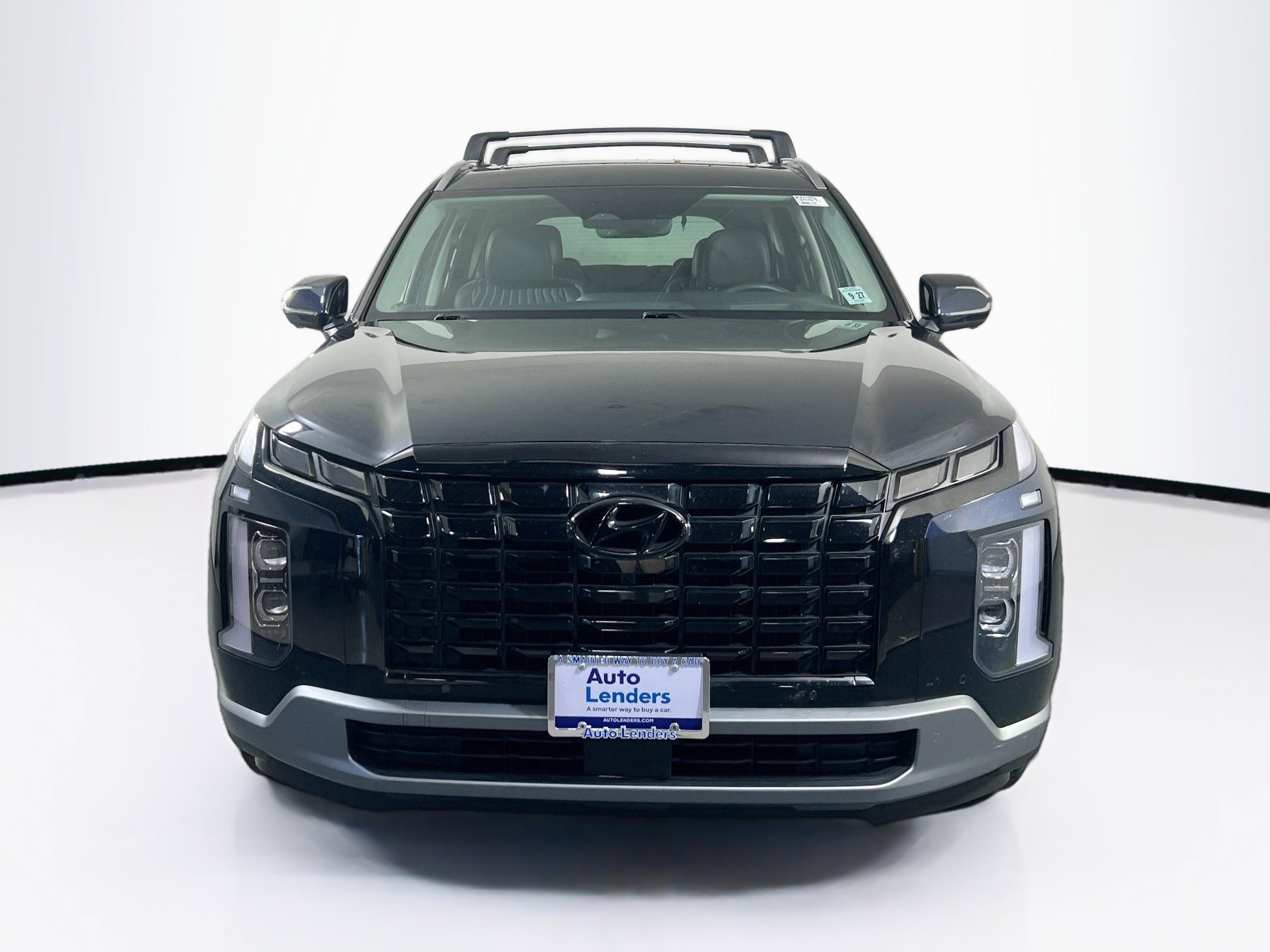 Used 2023 Hyundai Palisade Limited image 2
