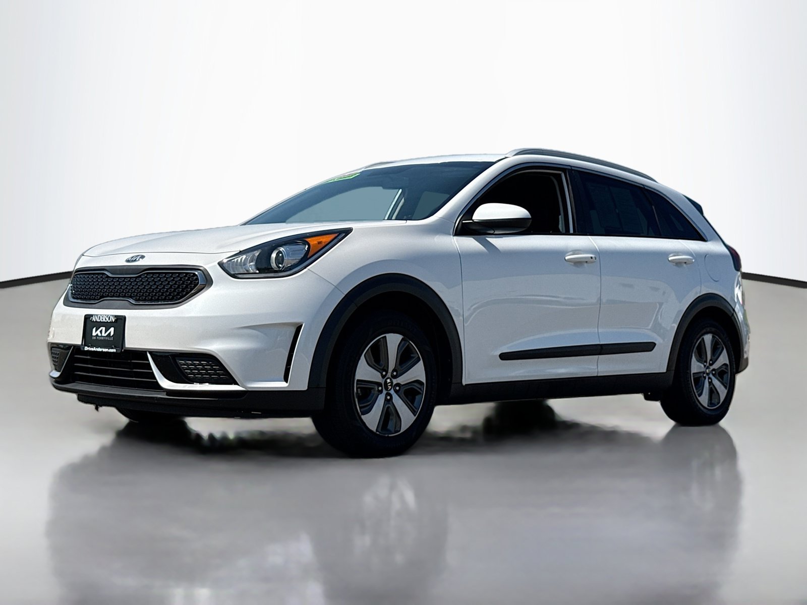 Used 2017 Kia Niro LX FWD image 13