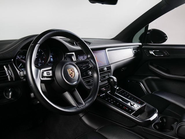Certified 2023 Porsche Macan GTS AWD/4WD image 4