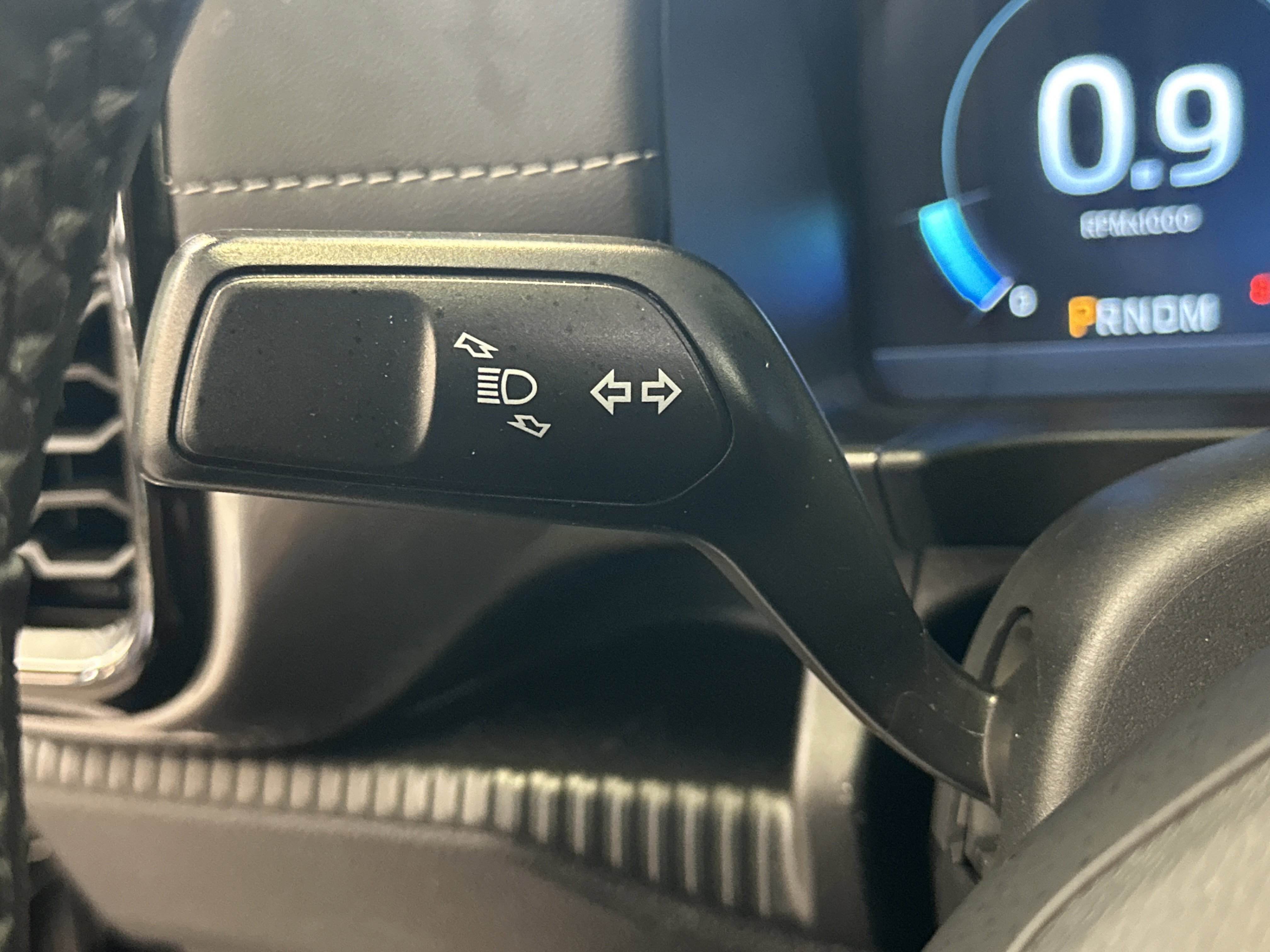 Used 2024 Ford Ranger Lariat w/ FX4 Off-Road Package image 35