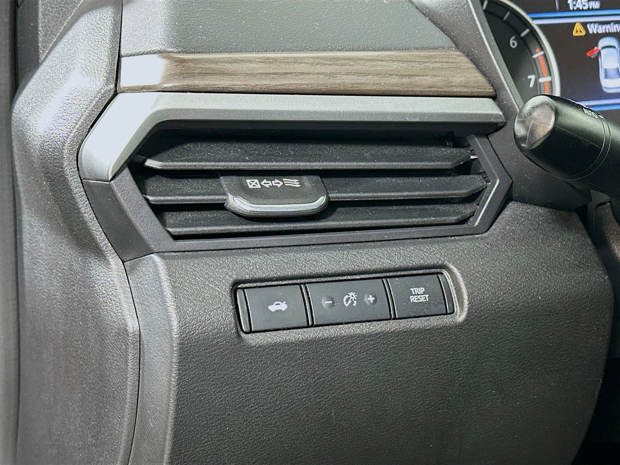 Used 2023 Nissan Altima 2.5 SV image 10