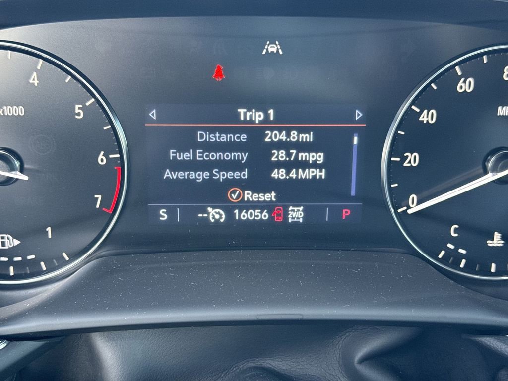 Used 2022 Buick Envision Preferred image 12