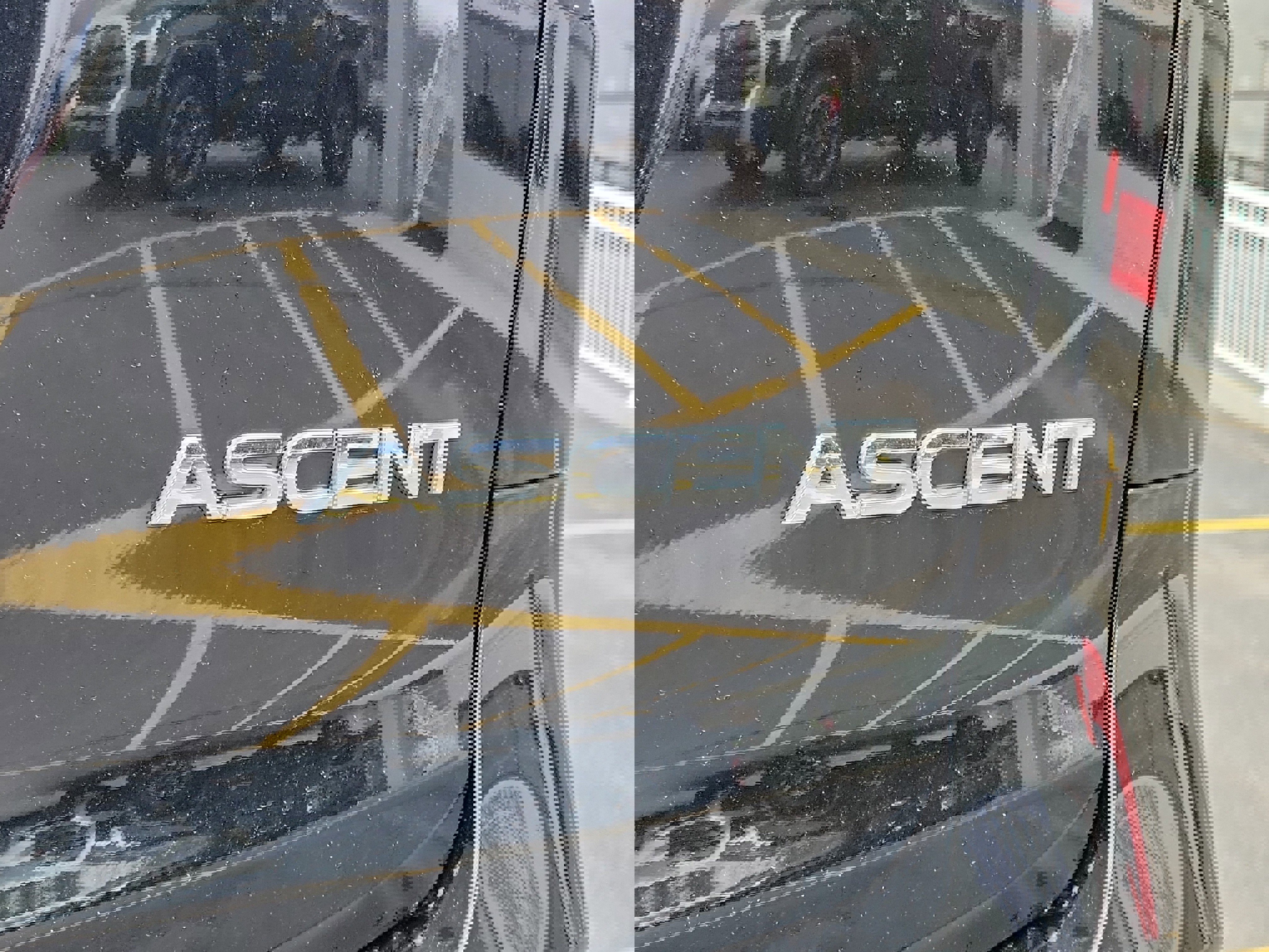 Used 2024 Subaru Ascent Premium w/ Convenience Package AWD/4WD image 7