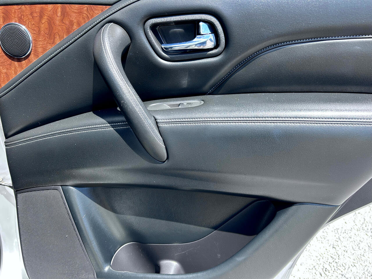 Used 2019 INFINITI QX80 Luxe w/ Proassist Package image 13