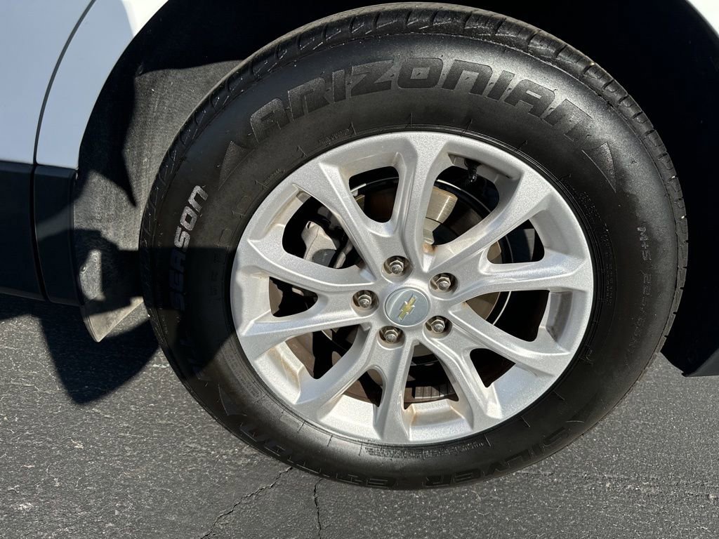 Used 2018 Chevrolet Equinox LT image 9