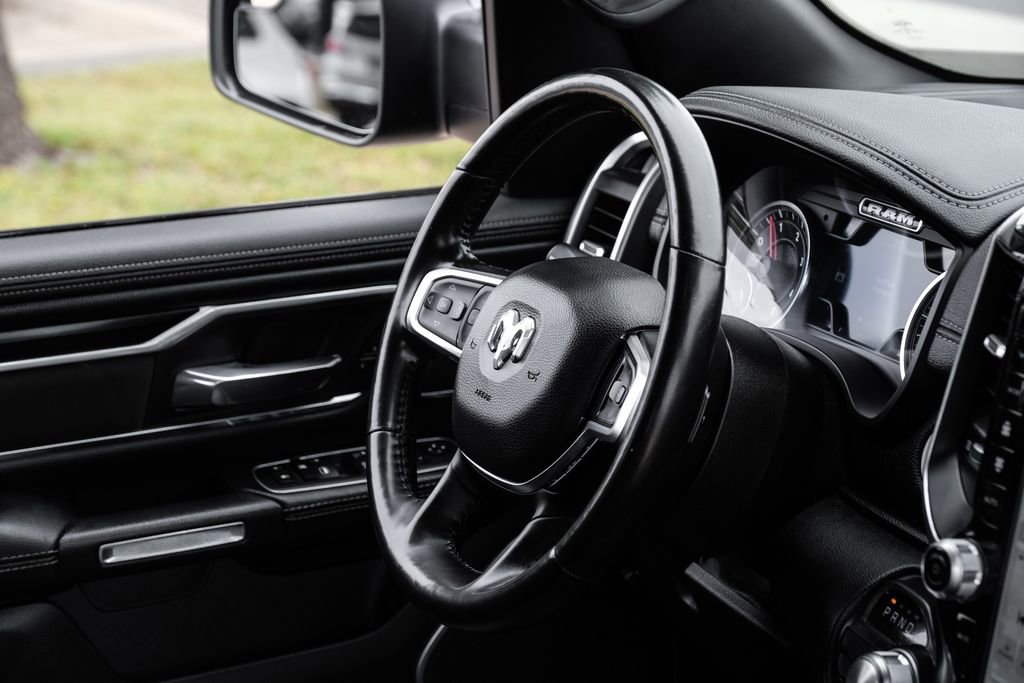 Used 2022 RAM 1500 Laramie RWD image 11