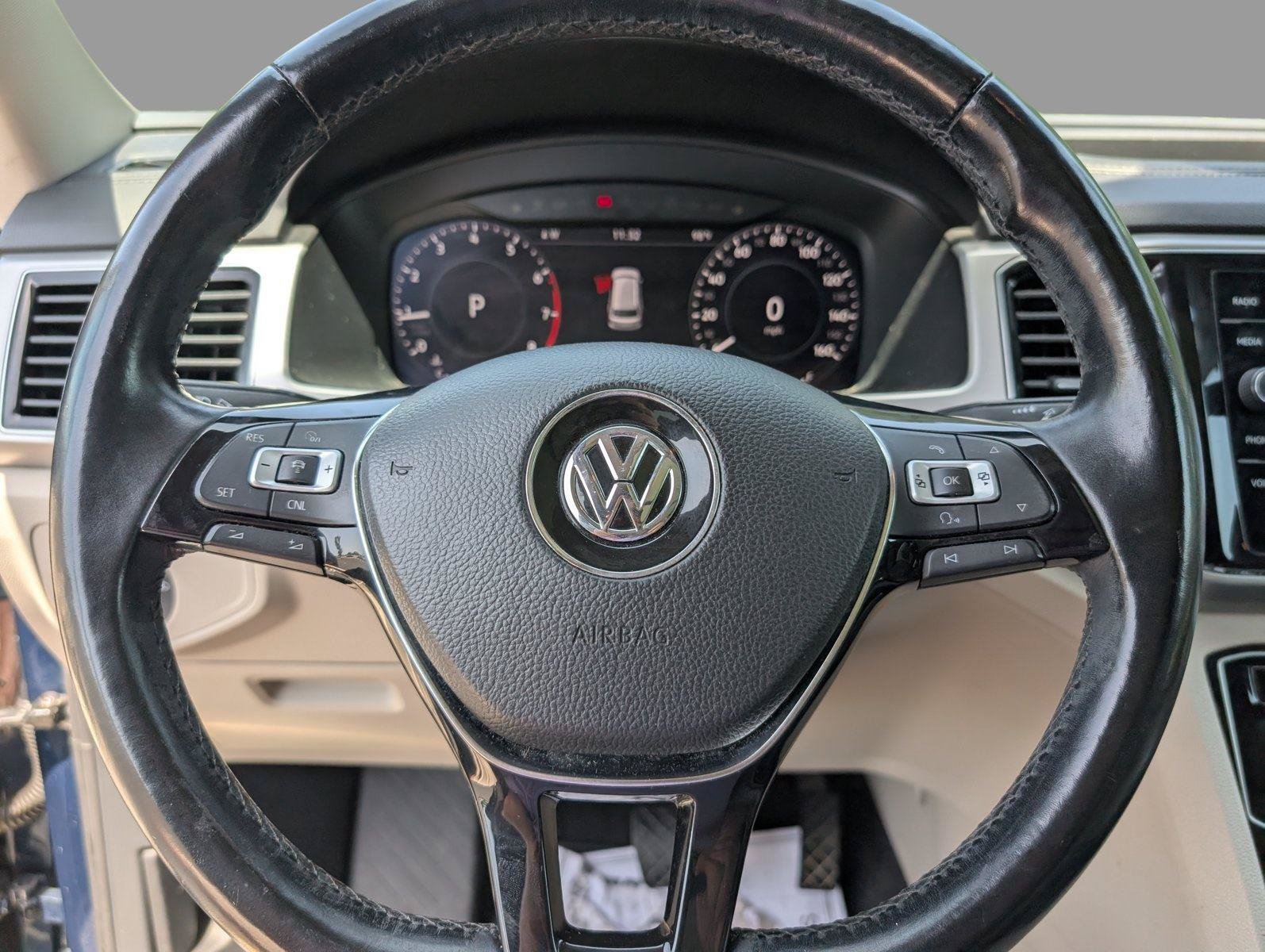 Used 2018 Volkswagen Atlas SEL Premium AWD/4WD image 25