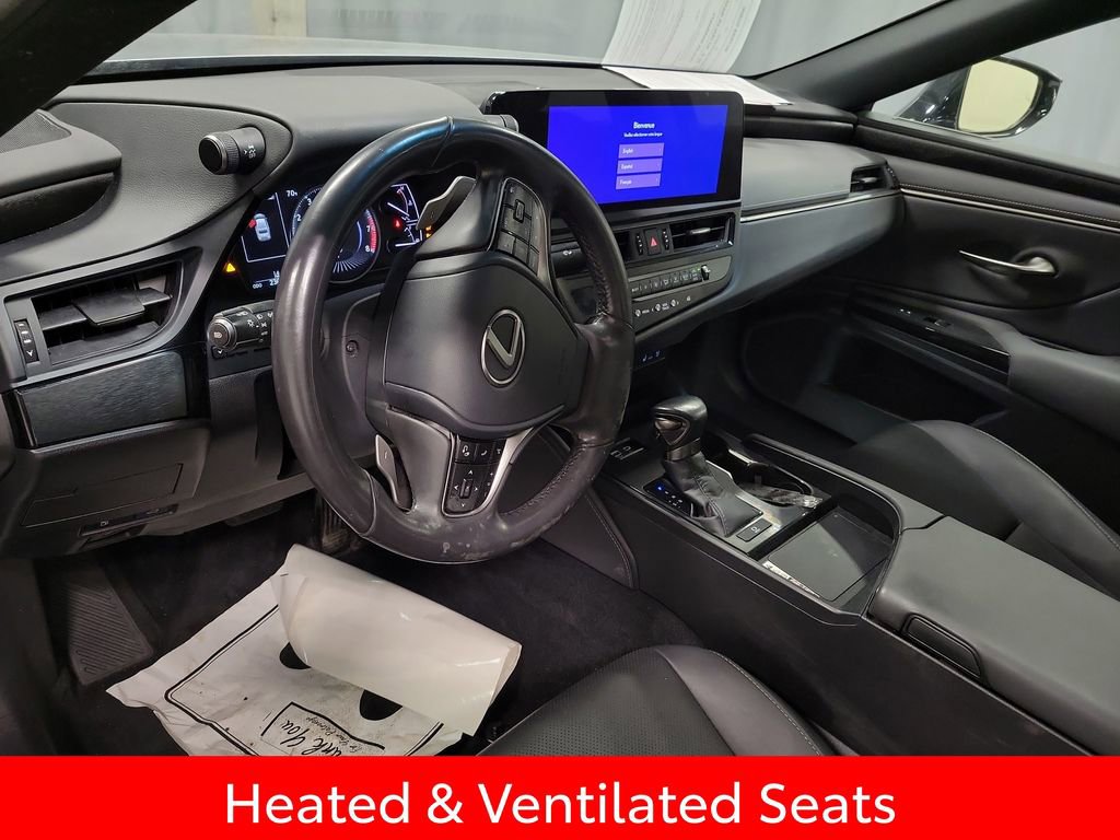 Used 2023 Lexus ES 250 w/ Premium Package image 13