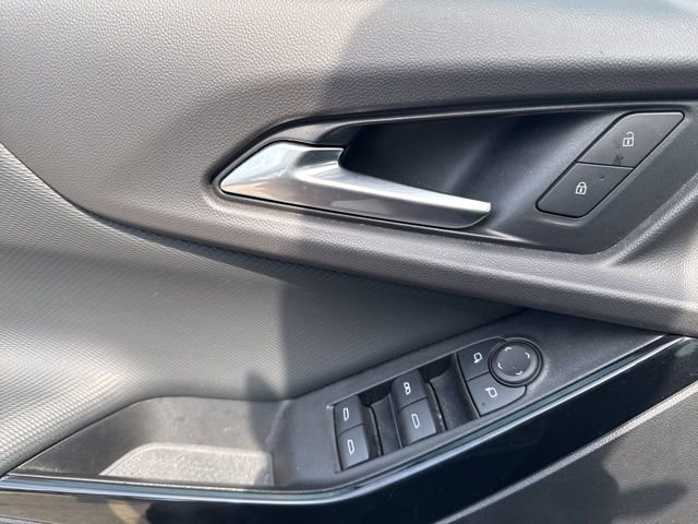 Used 2025 Chevrolet Equinox LT w/ Safety and Technology Package image 15