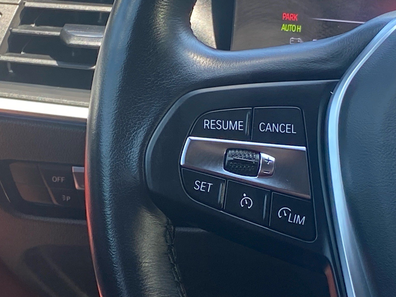 Used 2023 BMW i4 eDrive40 w/ Premium Package RWD image 8