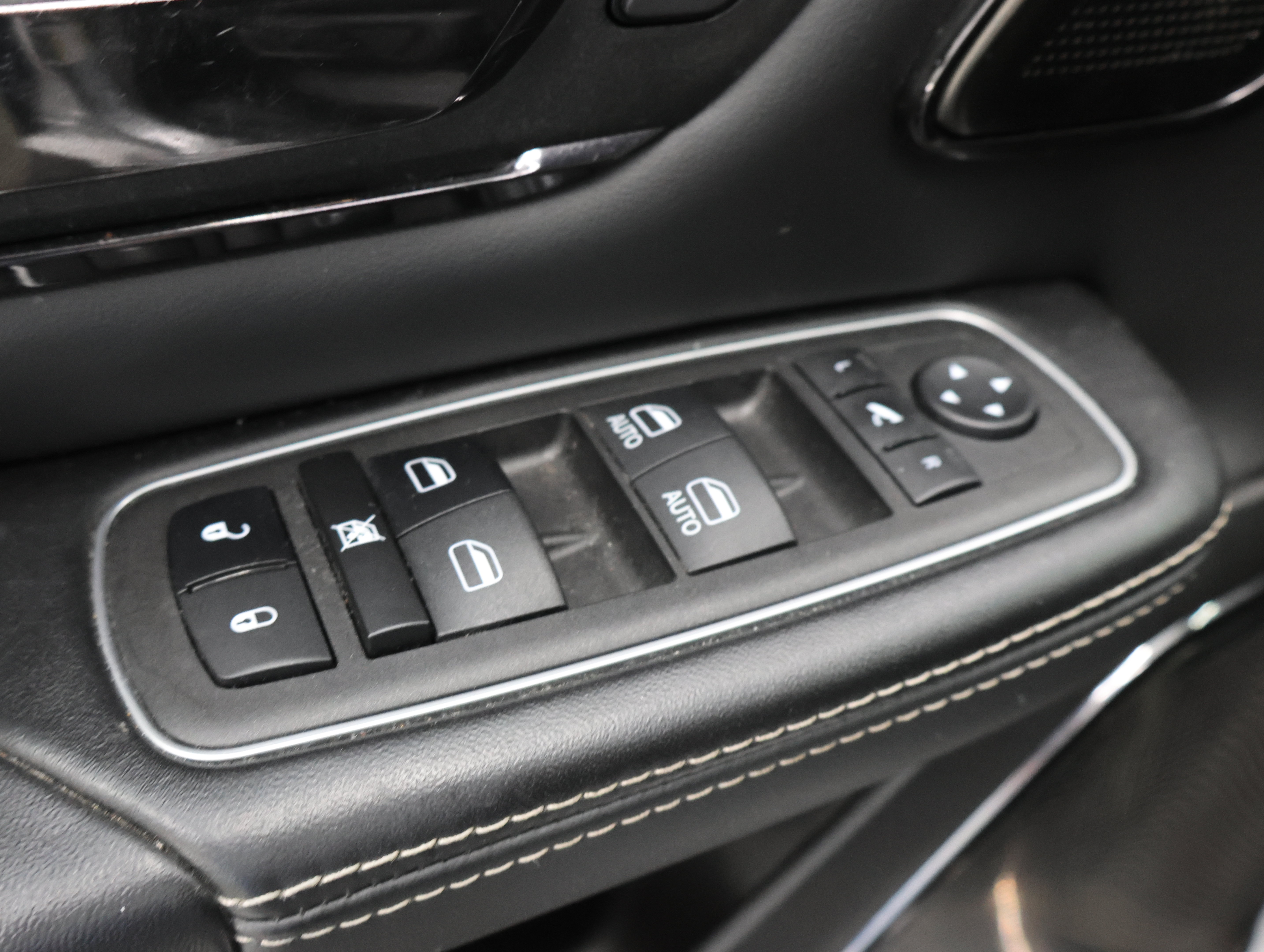 Used 2023 RAM 1500 Limited w/ Night Edition AWD/4WD image 42