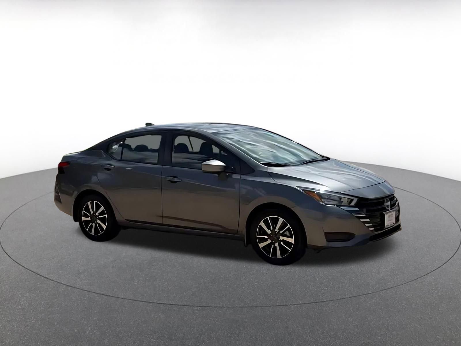 Used 2025 Nissan Versa SV w/ Trunk Package video 2