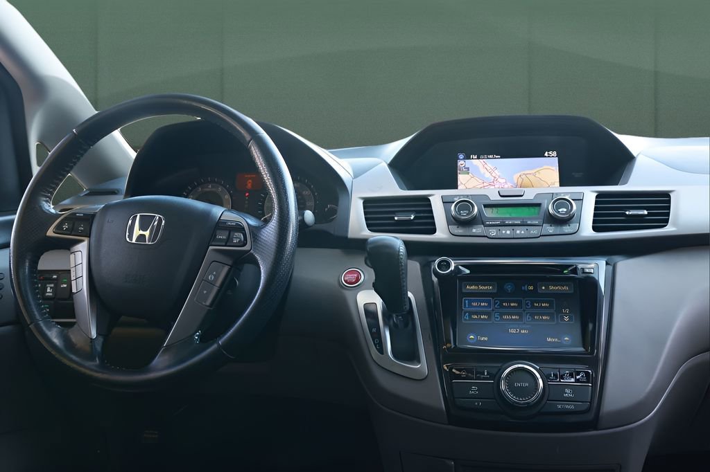 Used 2016 Honda Odyssey Touring image 22